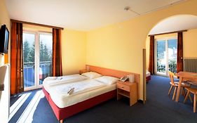 Euro Youth Hotel & Krone